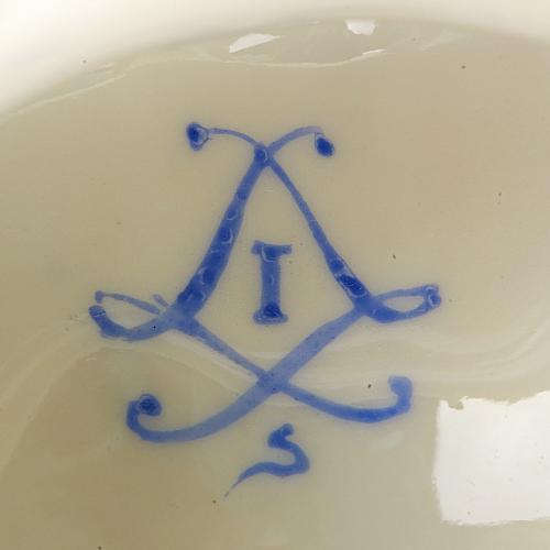 Парные вазы «Девушки и Амуры». Париж.