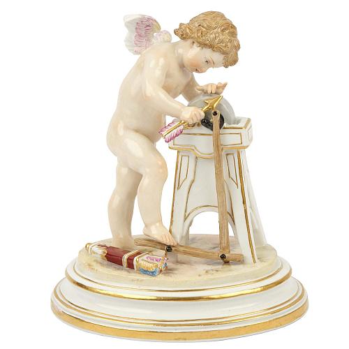 Meissen. "Амур со стрелой". 19 см.