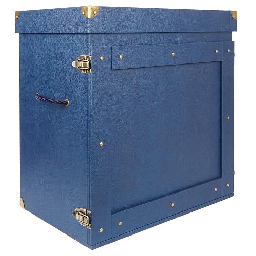 Скульптура "Хоккеист"