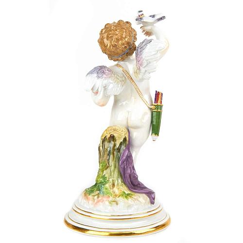 Meissen "Амур с голубем". 31 см.